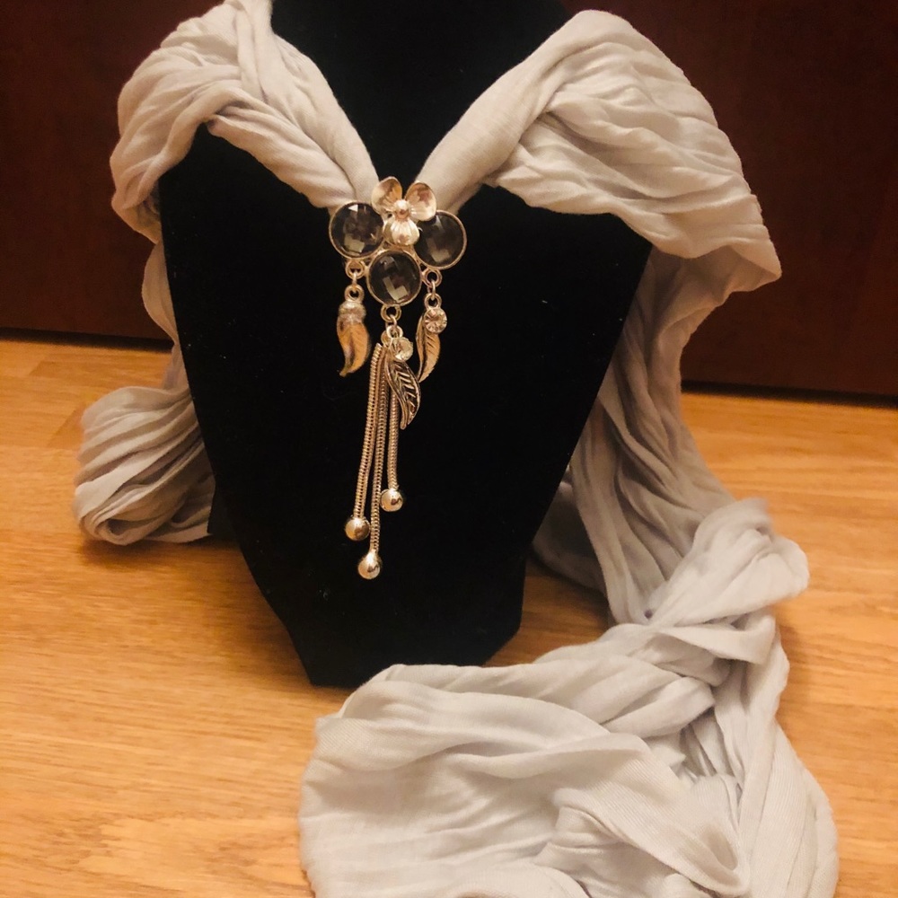 Jewelry Charm Scarf by Alirina - Picture 5 of 6
